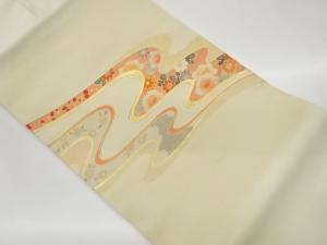金彩金駒刺繍曲線に菊・牡丹・亀甲模様名古屋帯